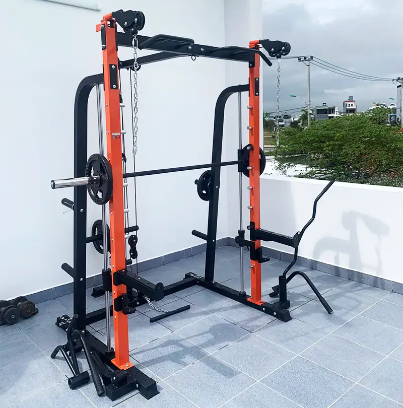 Cần kiểm tra độ bền và chất lượng trước khi mua giàn tạ