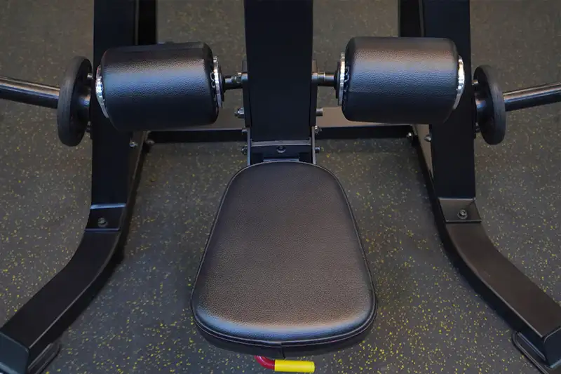 Máy tập cơ Impulse Pulldown SL7002 5 Ghế ngồi và con lăn tỳ chân