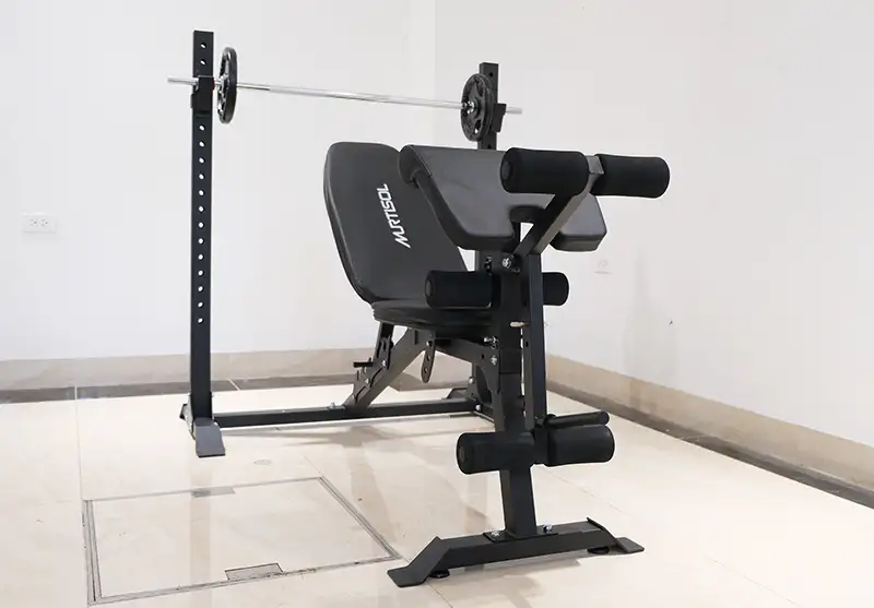 Bộ phận tập chân và tay trước được bọc mút