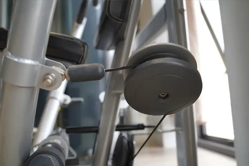 Máy tập cơ ngực Impulse IT9501 (Chest Press) 8 Hệ thống dây cáp và con lăn