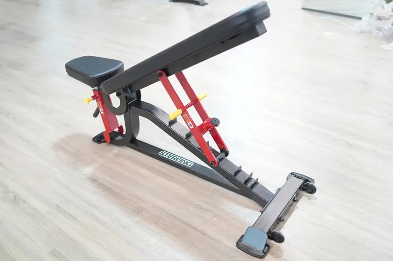 Ghế ngồi có thể điều chỉnh độ dốc dễ dàng